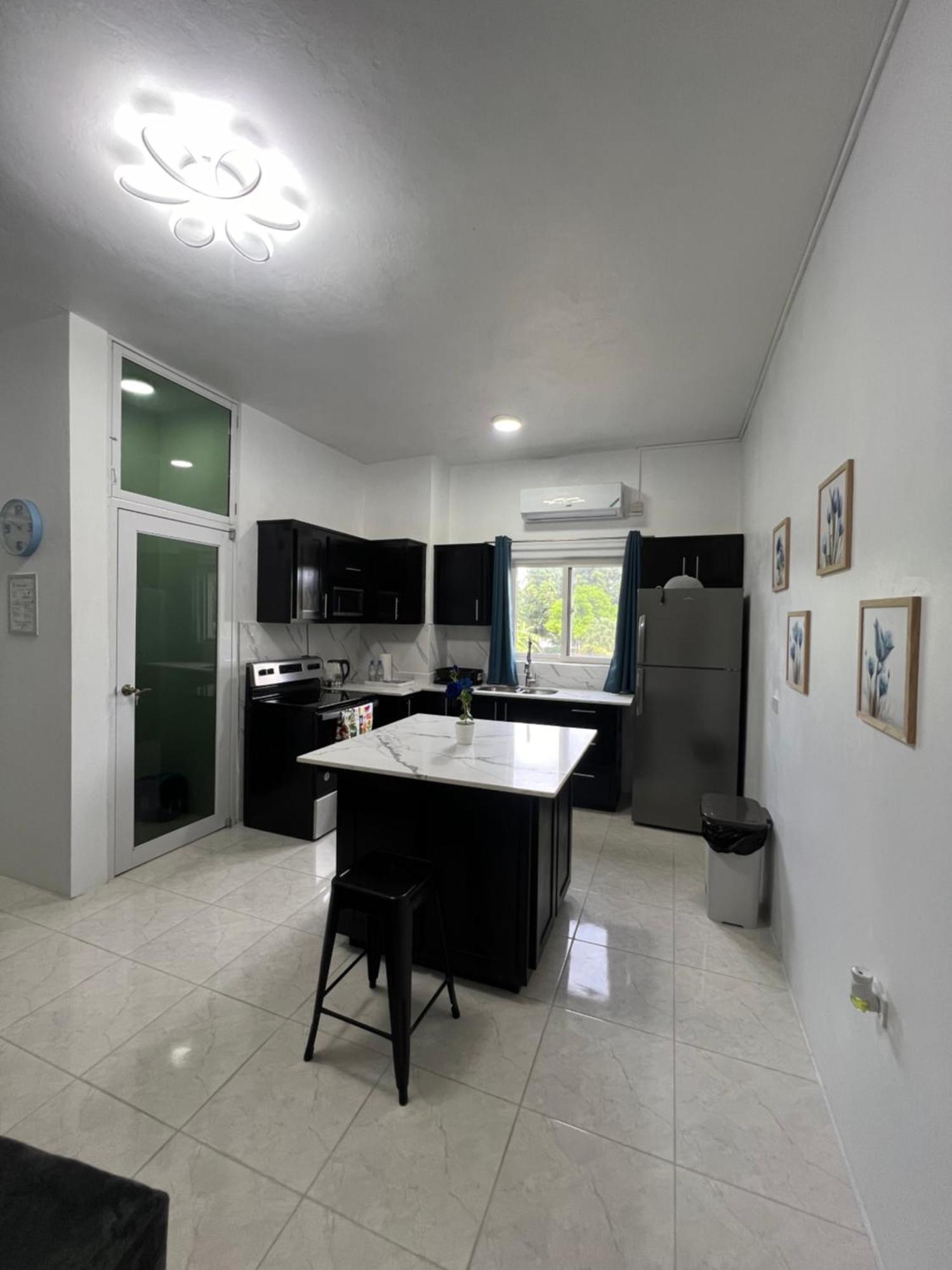 Luxury Apartments At Case De Coco, Ocho Rios Jamaica Quarto foto